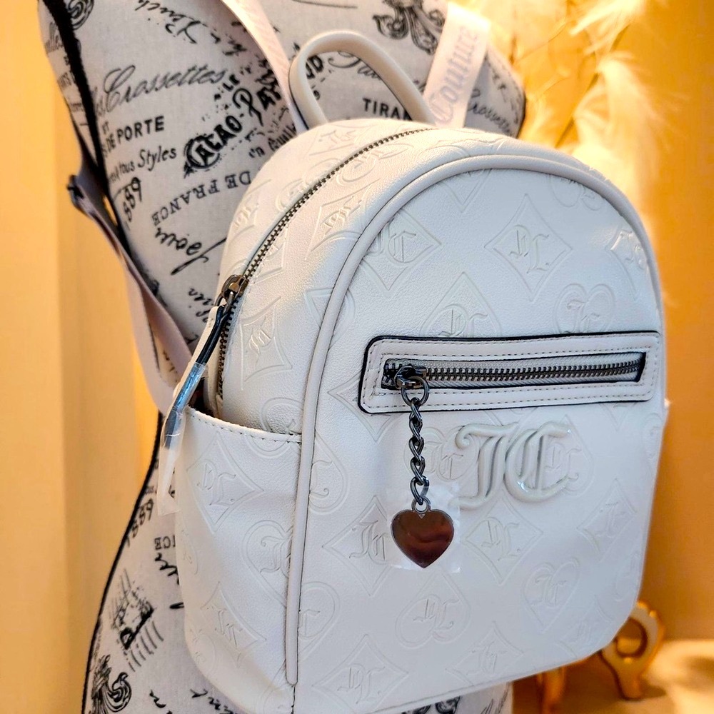 118$ Retail Juicy Couture Rare White Embossed Backpack NWT - Picture 7 of 9